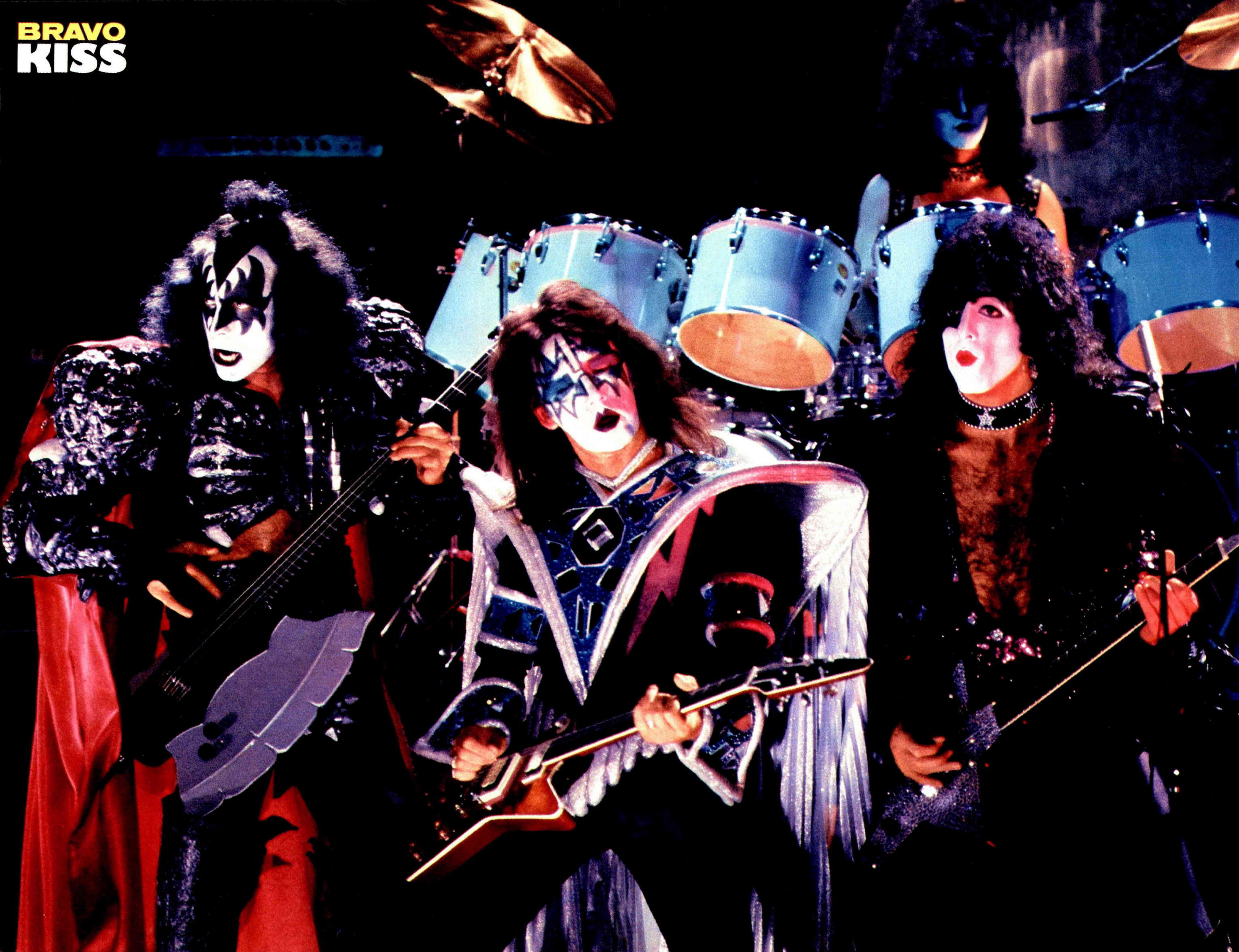 Kiss the best. Группа Кисс 1973. Kiss Band пол Стэнли. Kiss Band 1976. Kiss группа 1979.